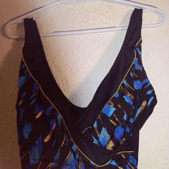 Inches Away Plus Size One Piece Bathing Suit - Picture 2 of 7